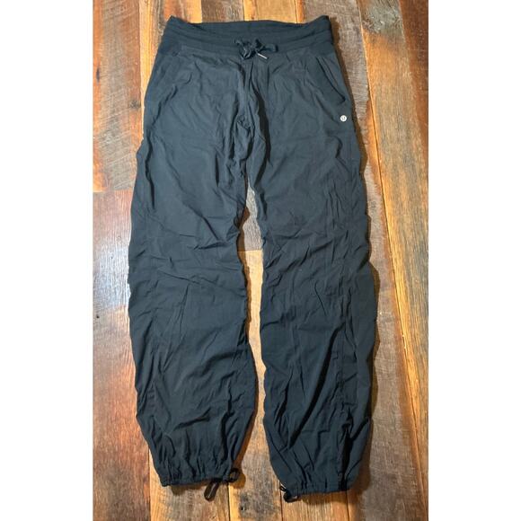 Lululemon Pants - Lululemon Joggers Drawstring Hem Black Size 8